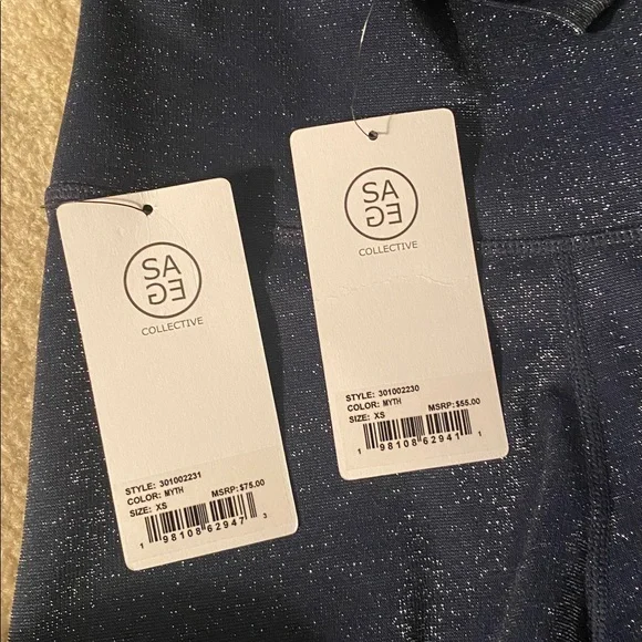 SAGE collective XS NWT workout set. - Picture 11 of 13